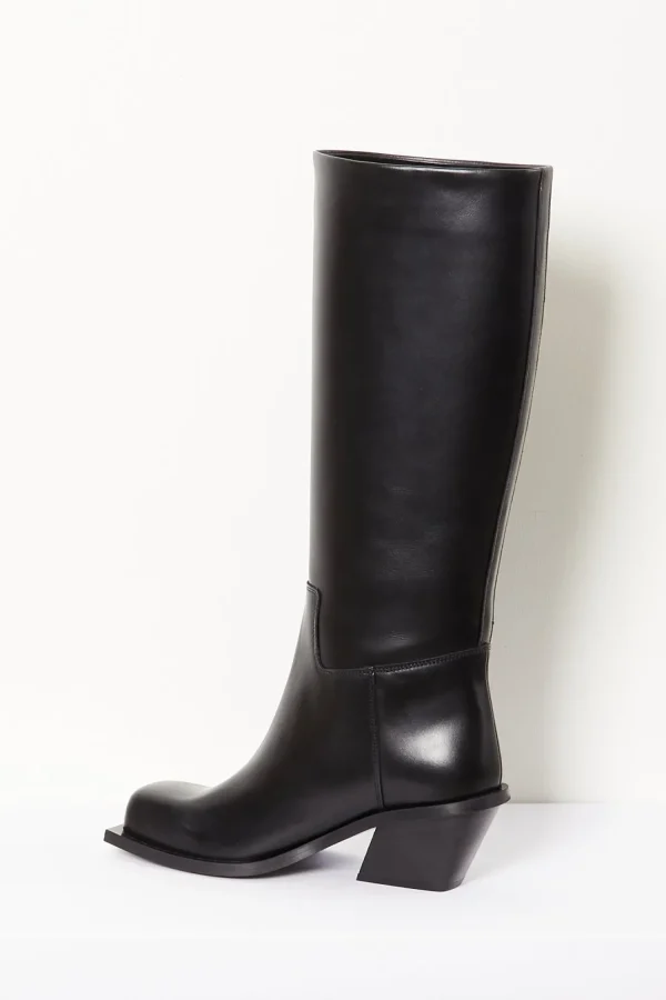 Blondine knee boots