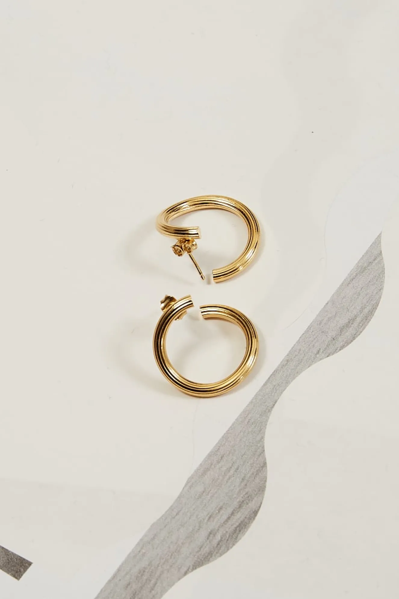carve_twist_hoops_1.webp Carve twist hoops