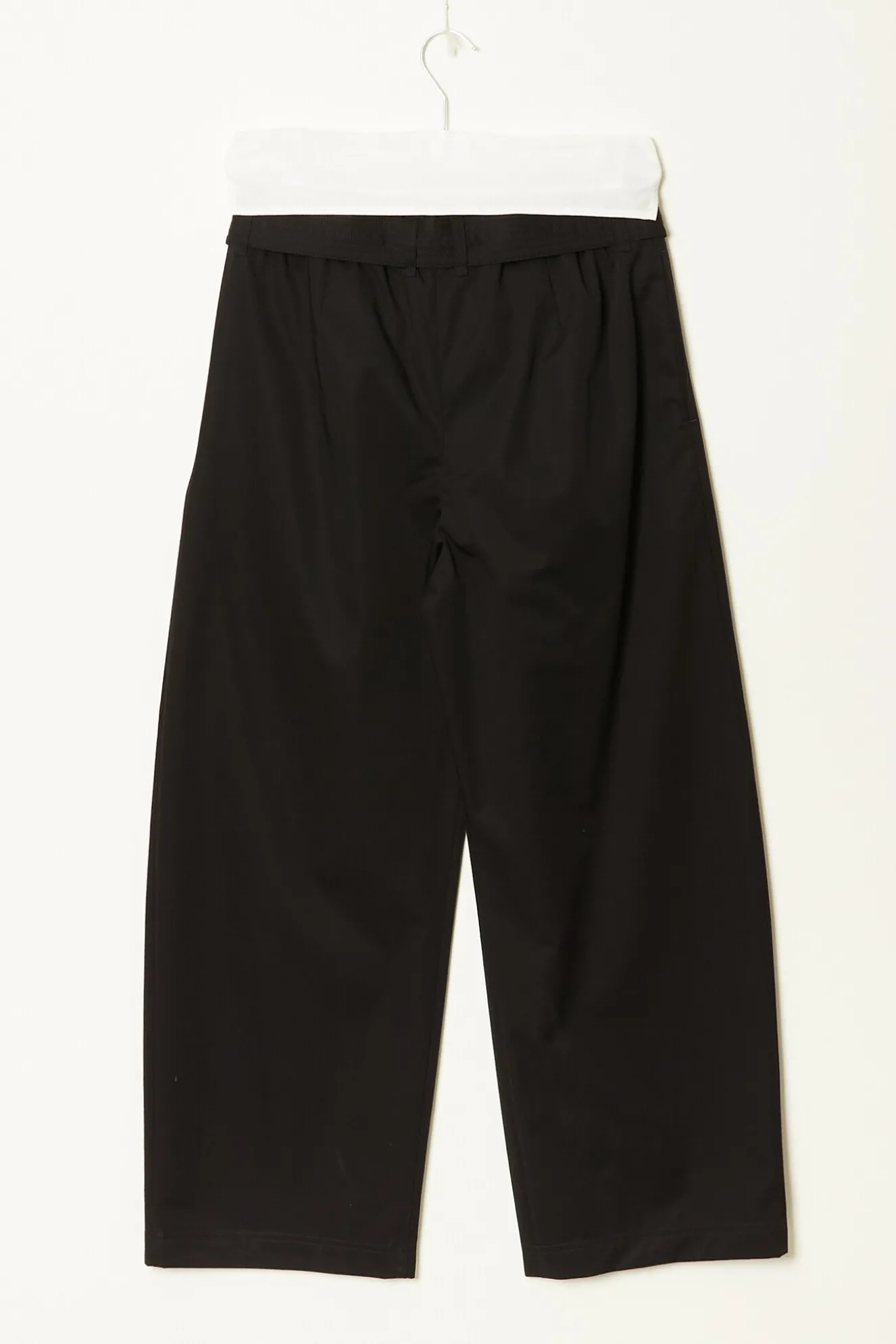 christian_wijnants_pagata_1.webp Christian Wijnants Pagata barel leg pants