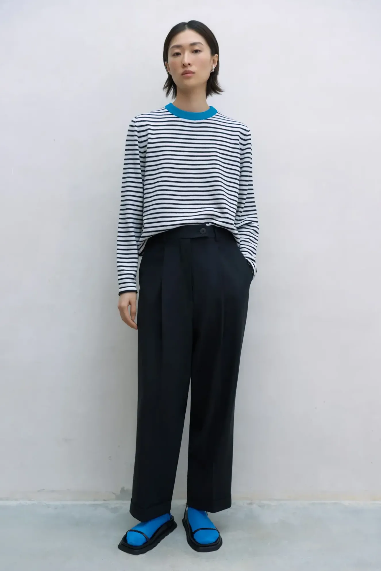cordera_tailoring_masculi_1.webp Cordera Tailoring masculine pants