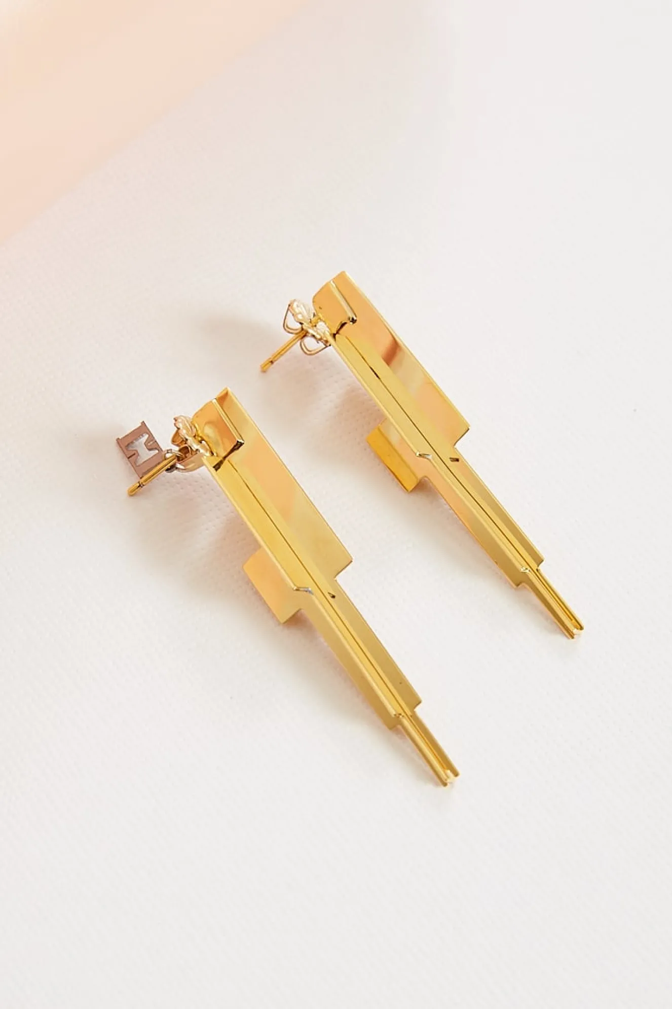 cross_icicle_k_earrings_0.webp Cross icicle 24k earrings