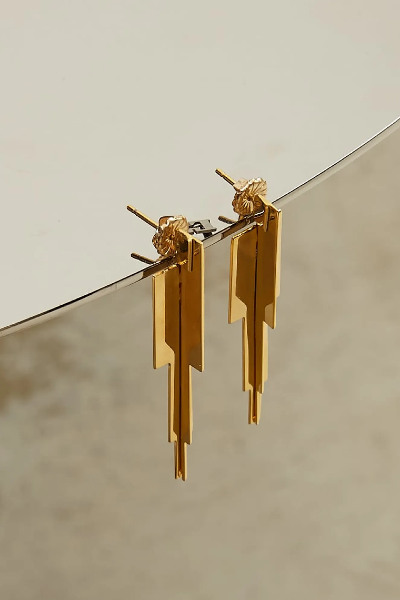 cross_icicle_k_earrings_3.webp Cross icicle 24k earrings