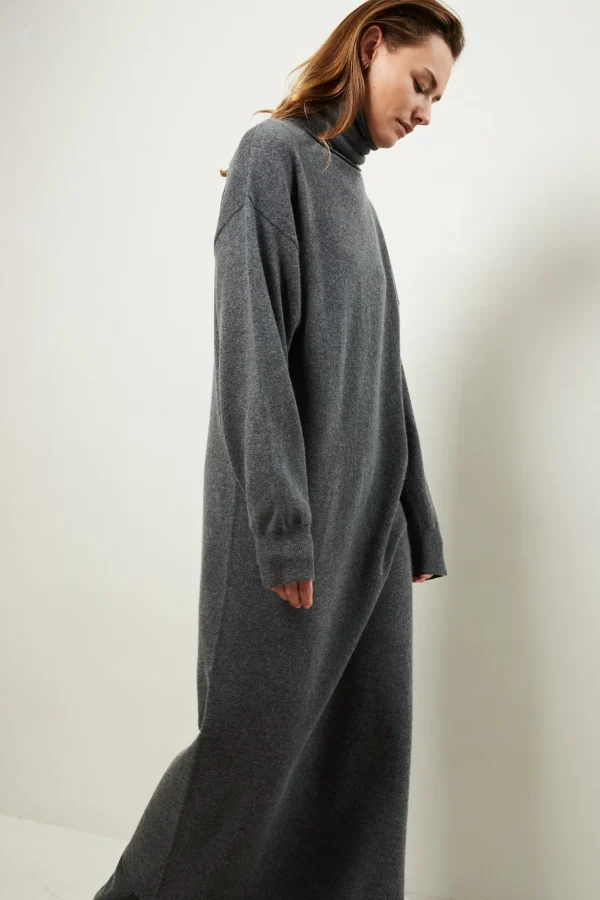Extreme cashmere Attraction cashmere dress