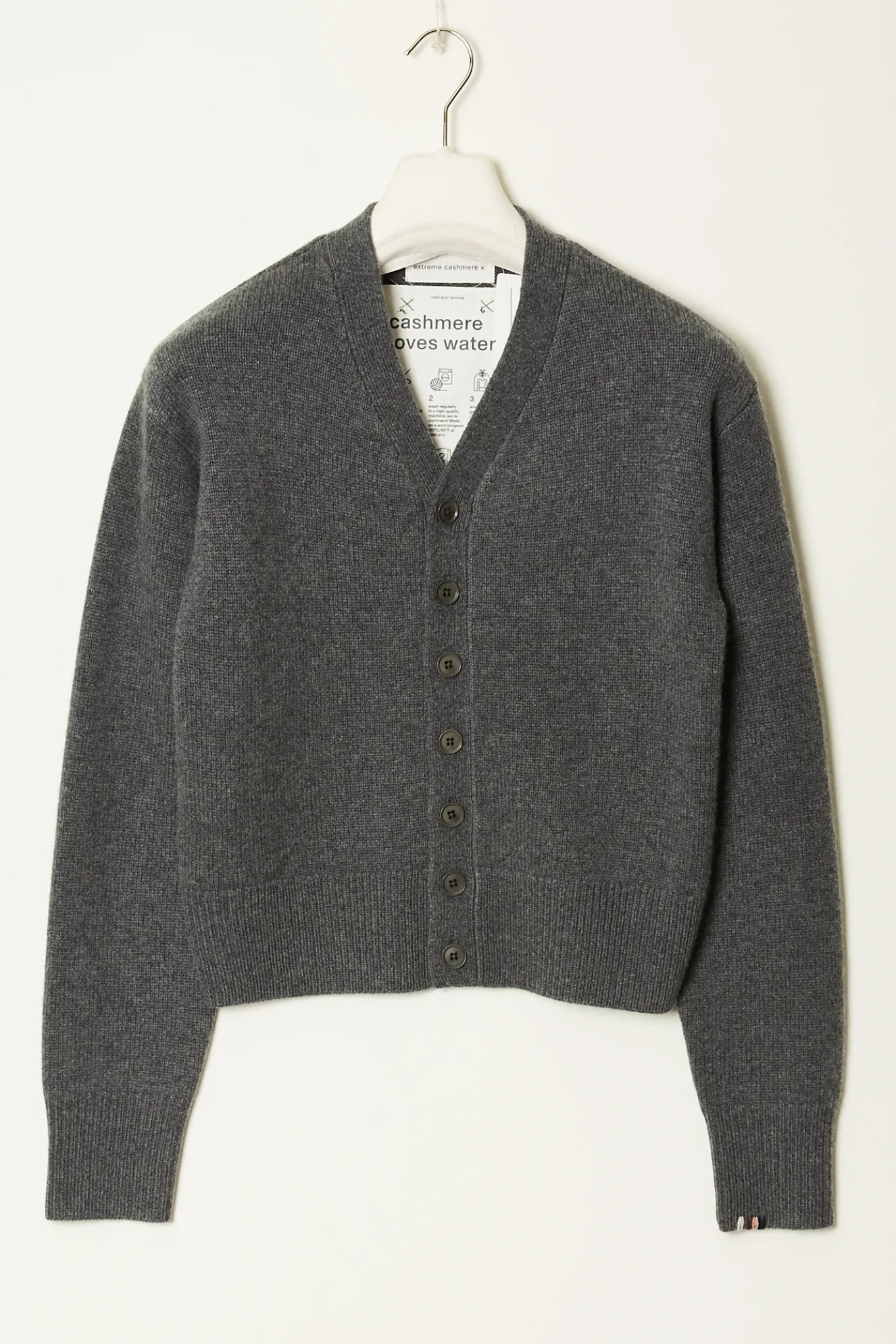 extreme_cashmere_n_clover_0.webp Extreme cashmere n°309 clover cardigan