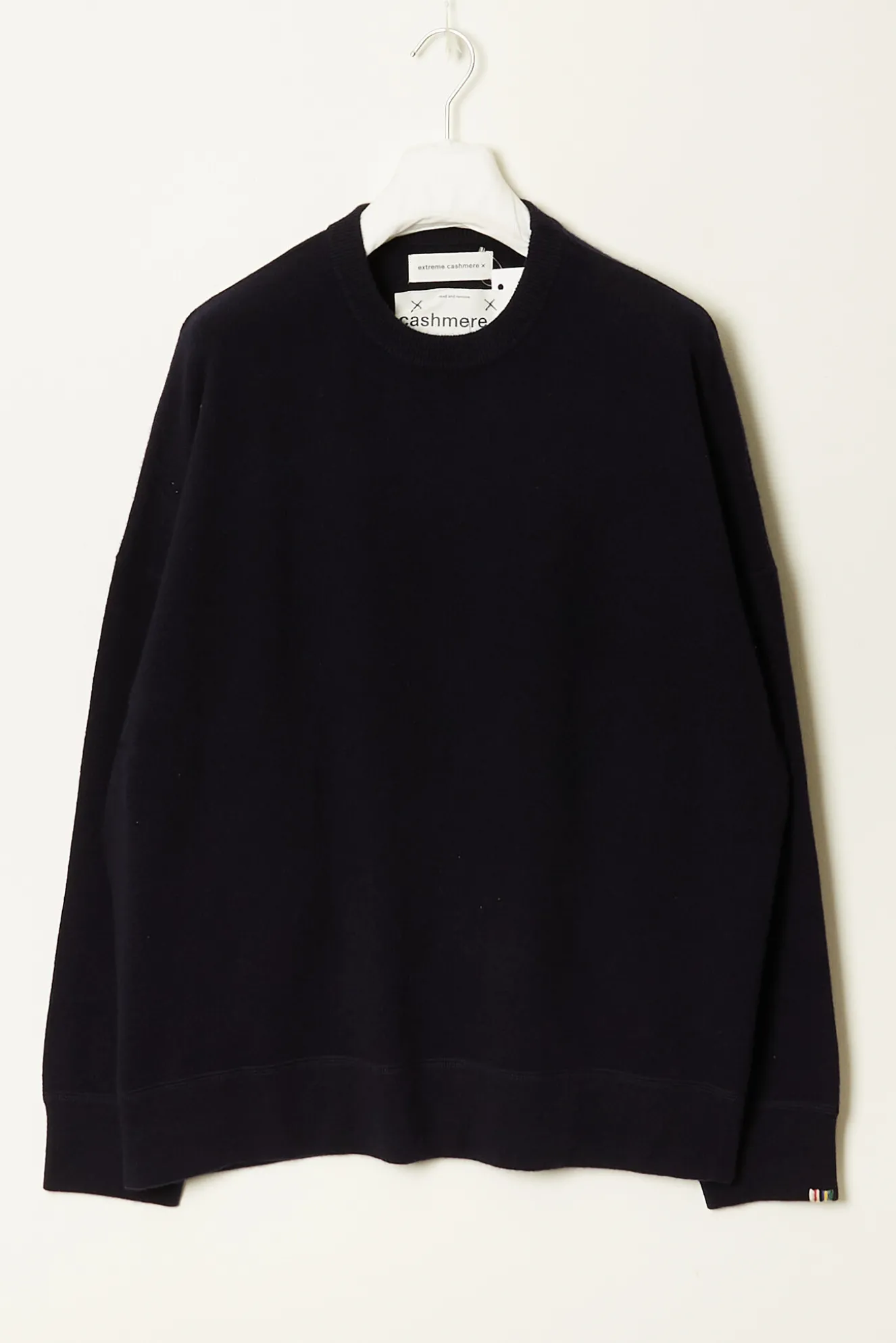extreme_cashmere_n_sweat__0-3.webp Extreme cashmere n°315 sweat cashmere sweater