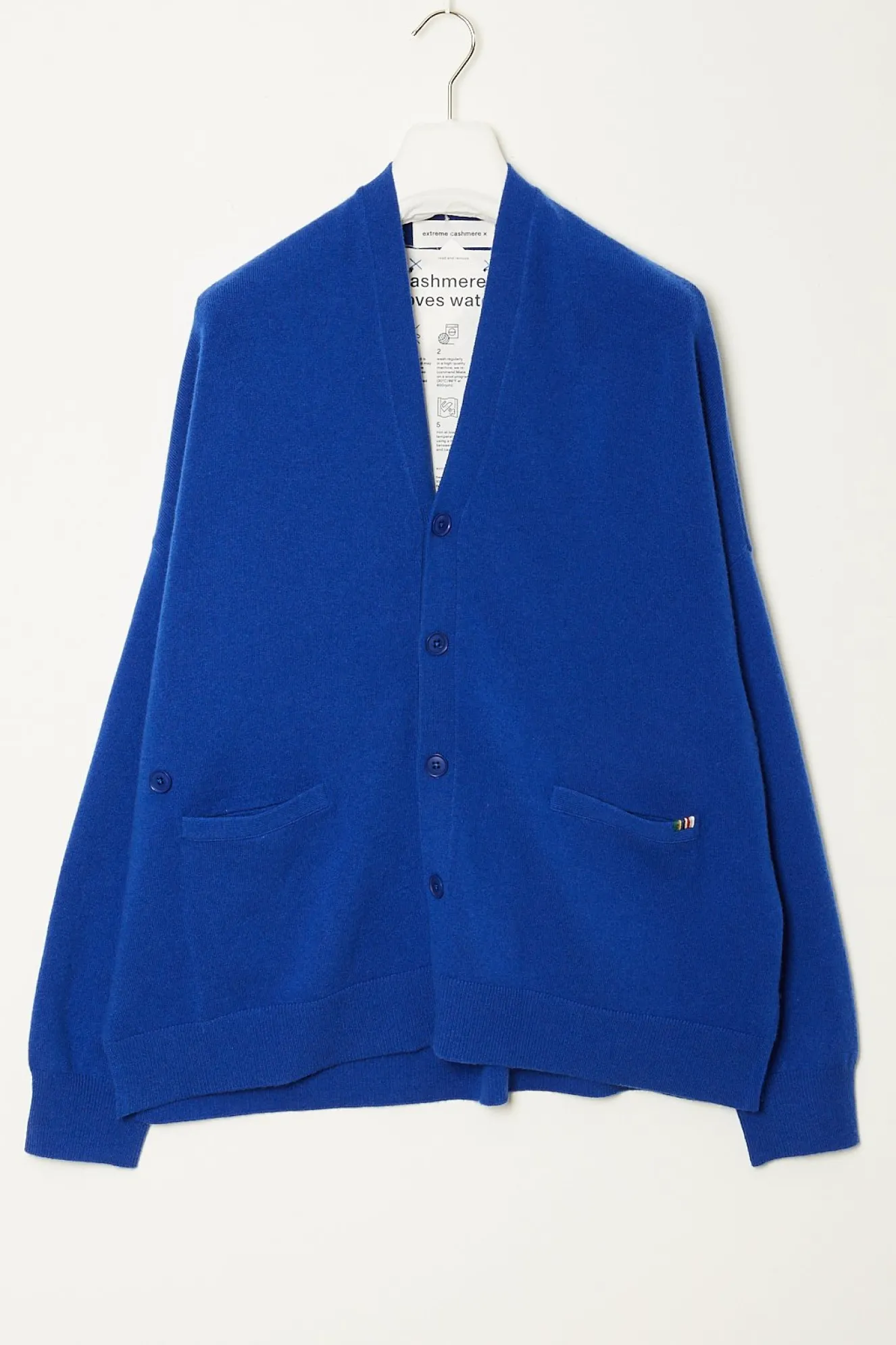 extreme_cashmere_n_tokio__0.webp Extreme cashmere n°24 tokio cardigan