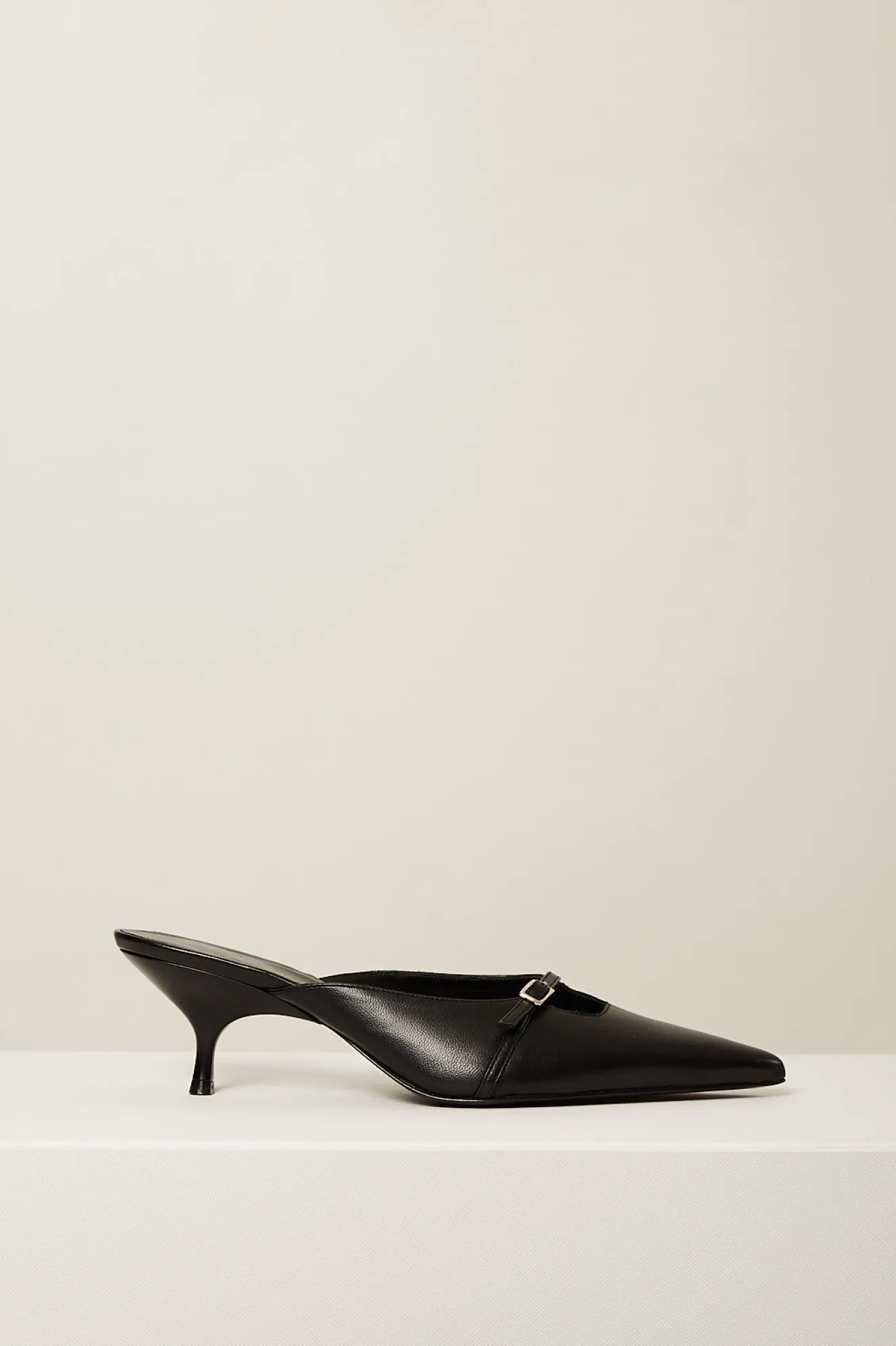 giaborghini_margot_pointe_0.webp Giaborghini Margot pointed mule