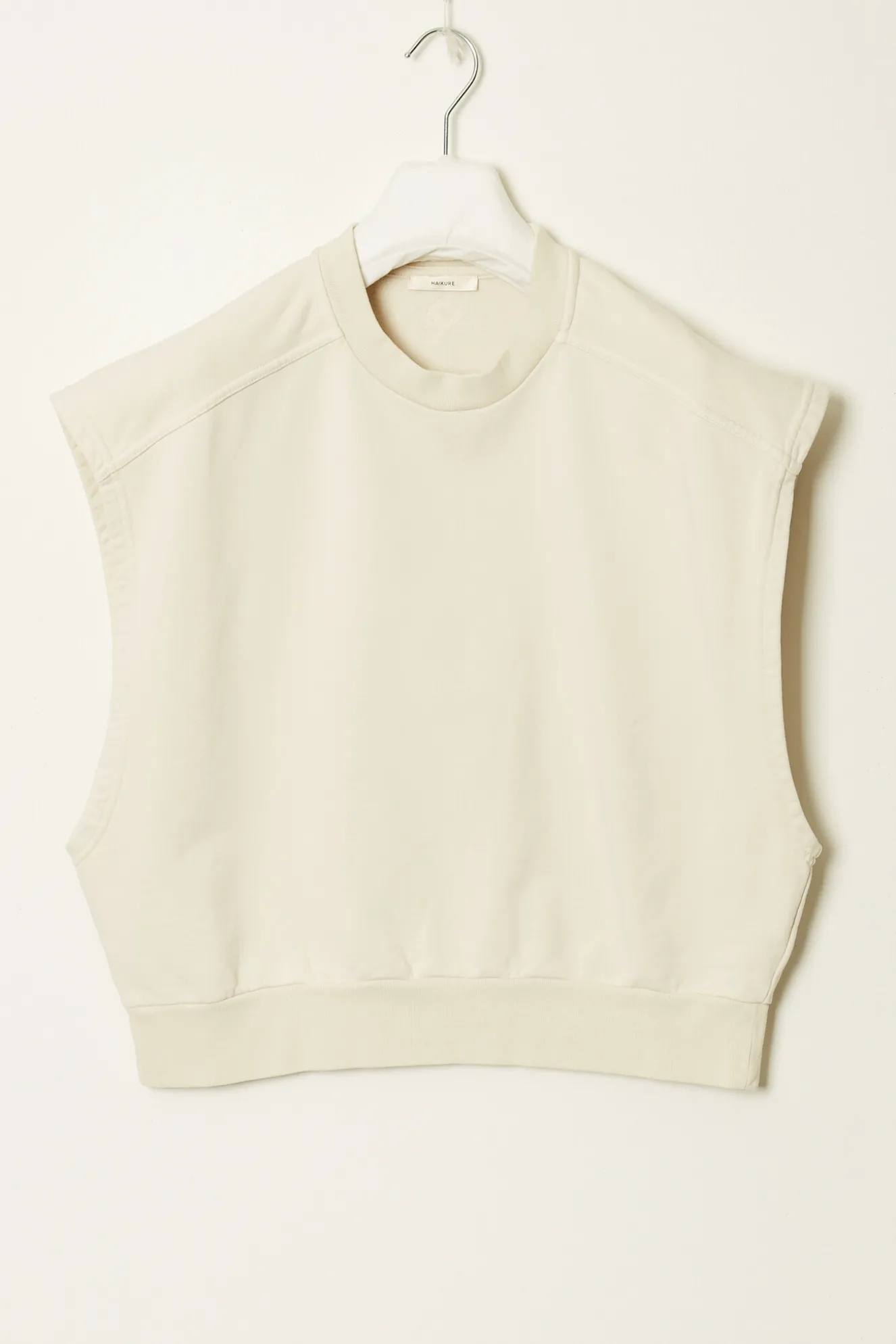 haikure_ellie_sleeveless__0-1.webp Haikure Ellie sleeveless sweat