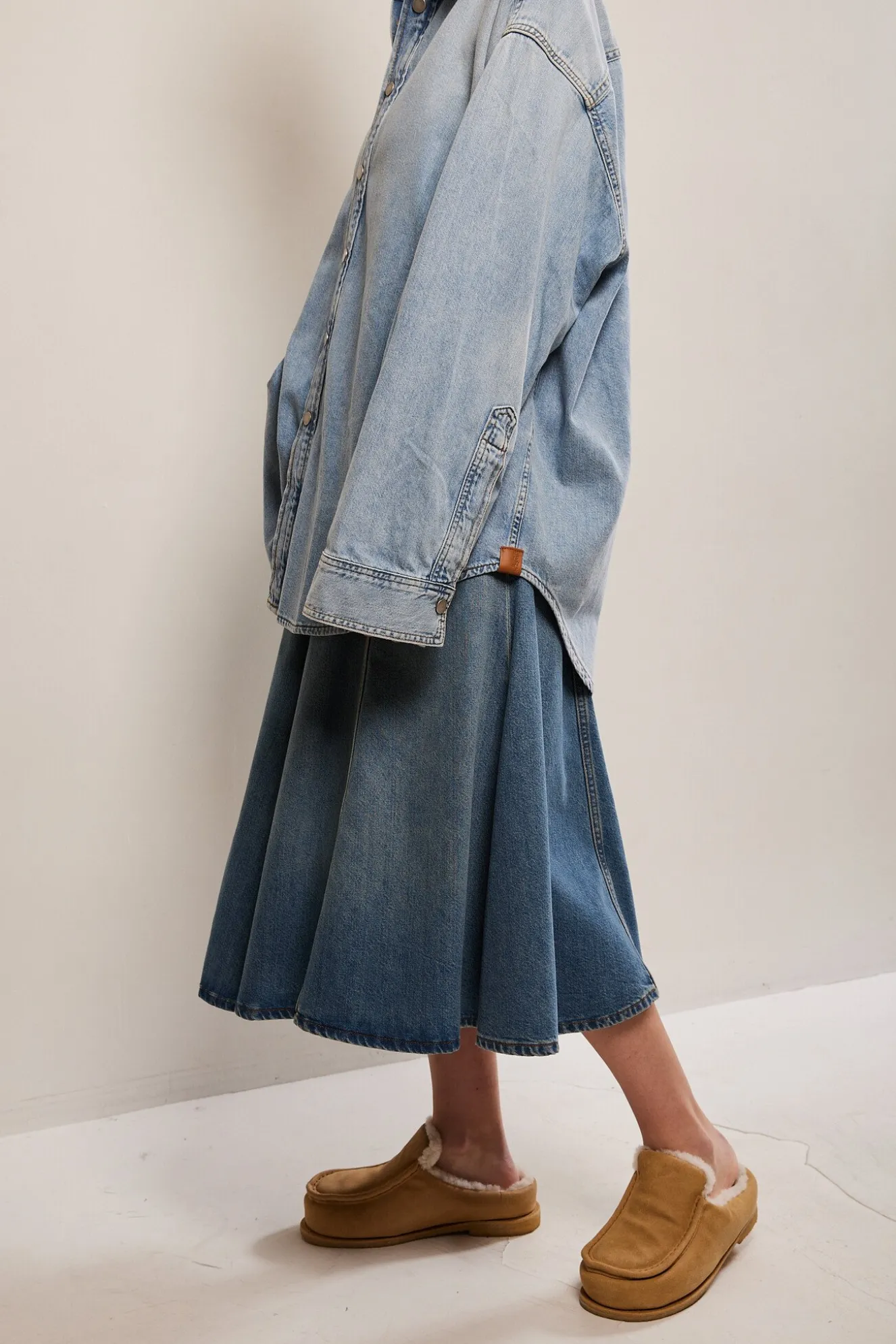 haikure_mid_serenity_deni_8.webp Haikure Mid serenity denim skirt