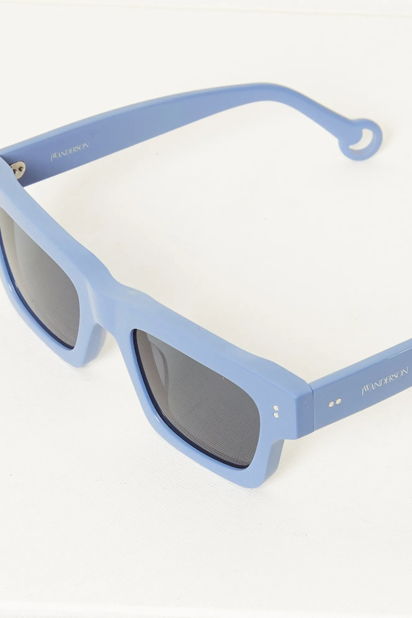 jw_anderson_rectangle_sun_1-1.webp JW ANDERSON Rectangle sunglasses