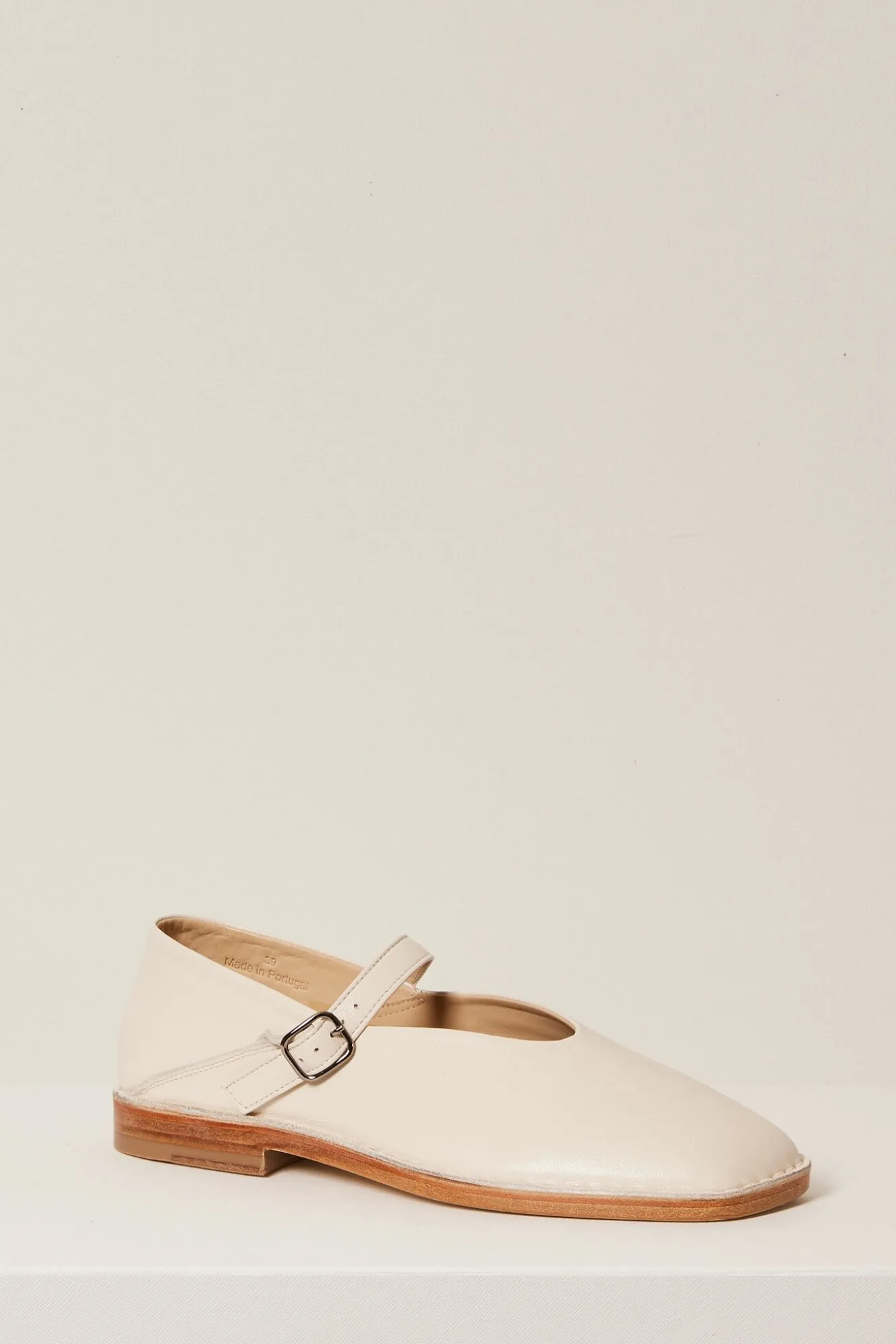 lemaire_ballerina_shoes_1.webp Lemaire Ballerina shoes