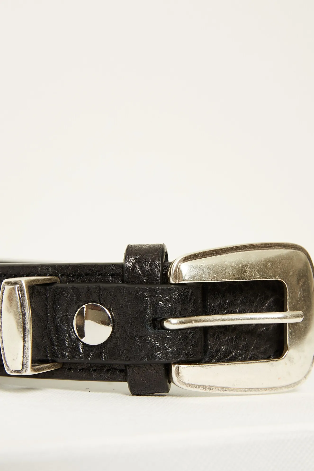 lemaire_minimal_western_b_1.webp Lemaire Minimal western belt