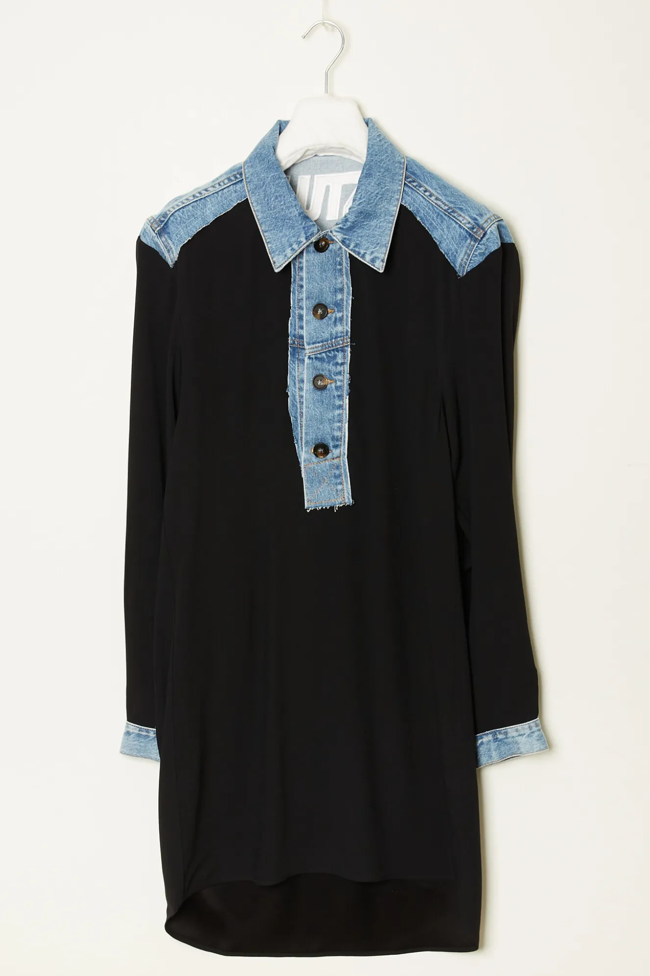 lutz_huelle_manhattan_dre_0.webp Lutz Huelle Manhattan dress