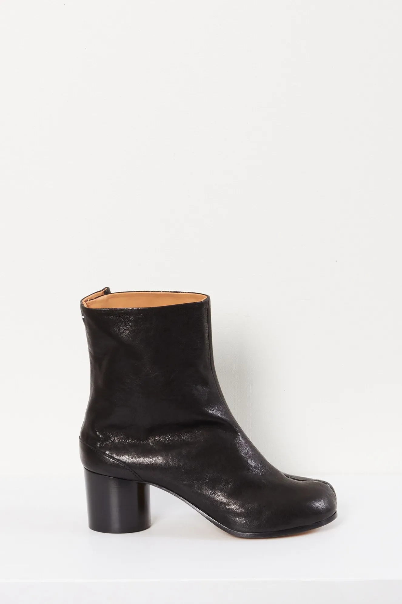 maison_margiela_tabi_ankl_0.webp Maison Margiela Tabi ankle boots