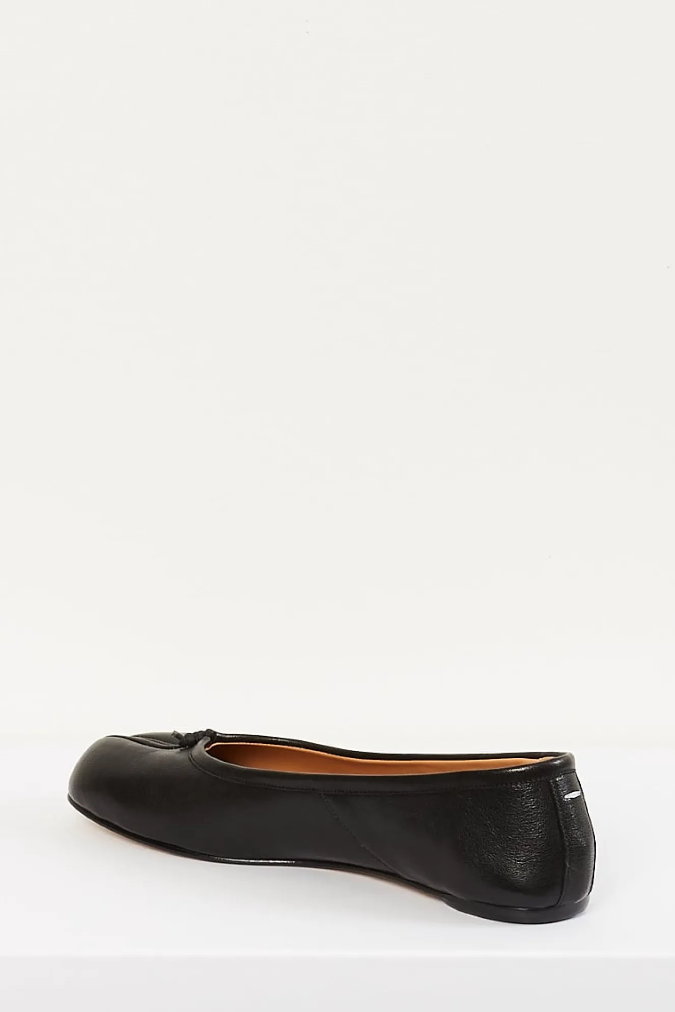 maison_margiela_tabi_ball_2.webp Maison Margiela Tabi ballarina
