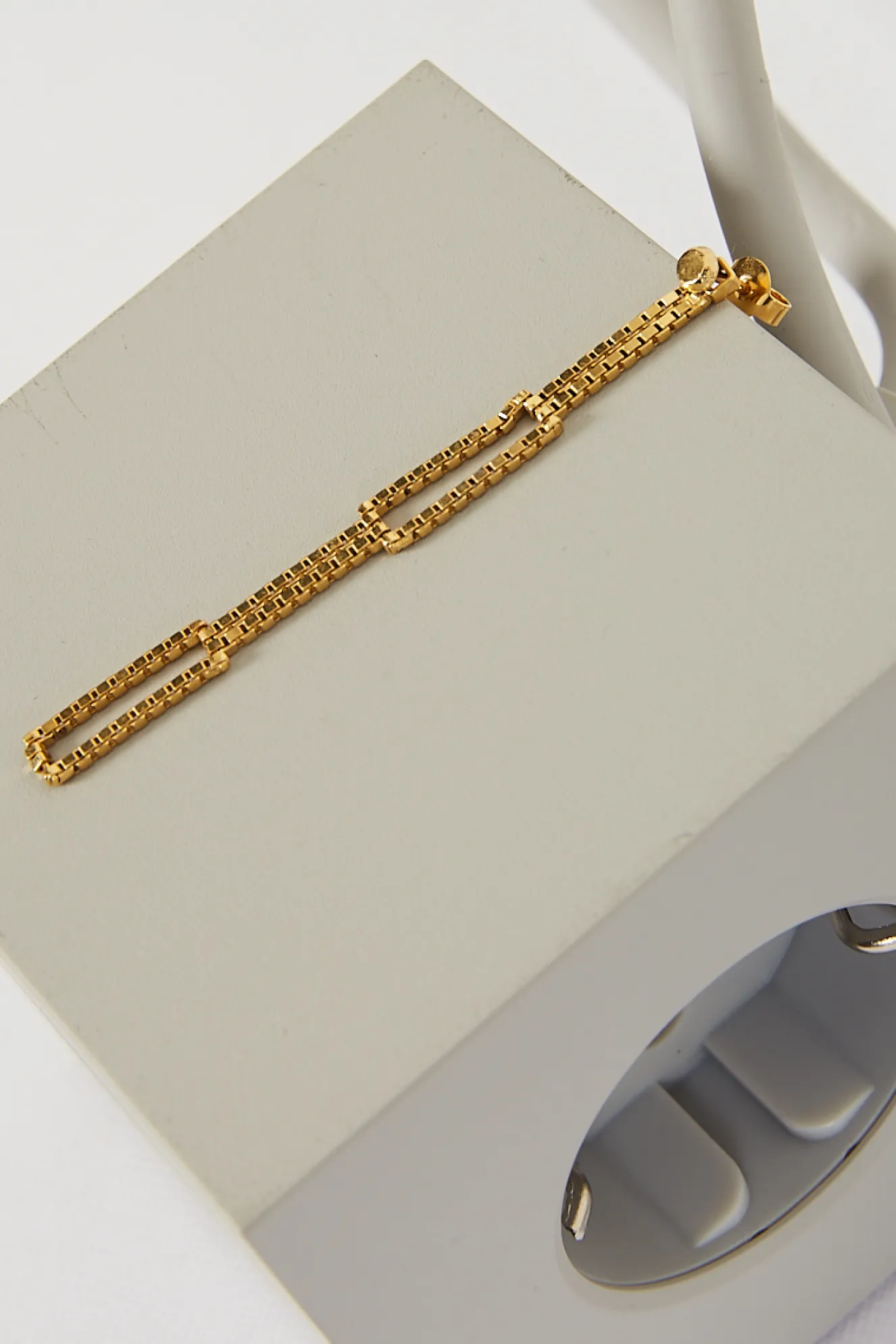 martine_viergever_square__0.webp Martine Viergever Square Deal earring single