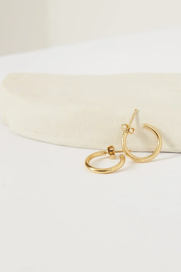 Martine Viergever Trochus small earrings