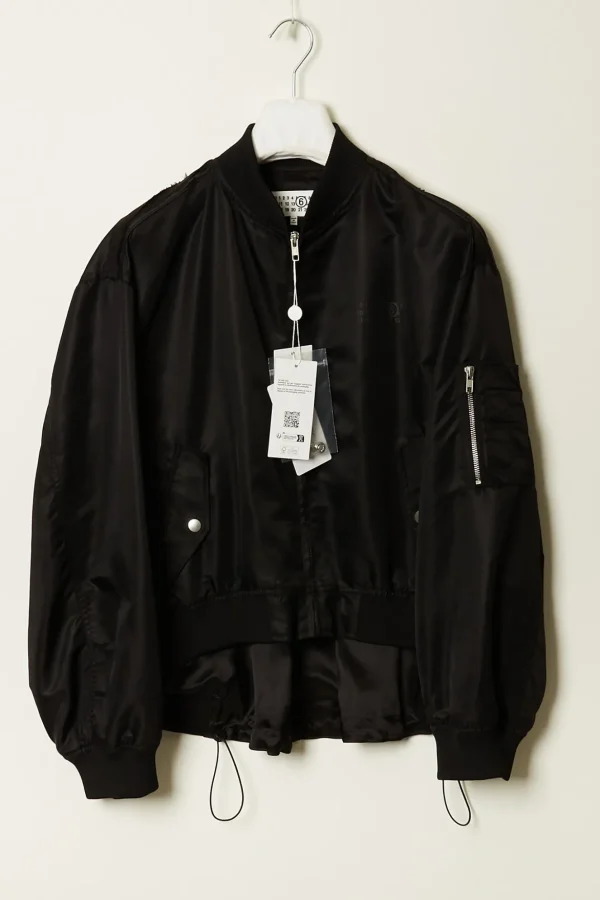 MM6 S52AM0315M35257 bomber