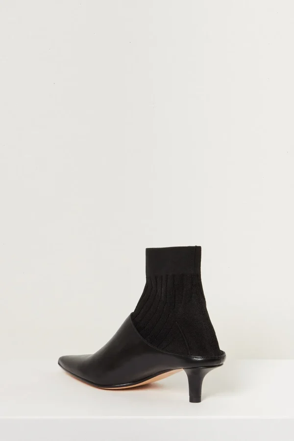 MM6 S59WU0258P8085 boots