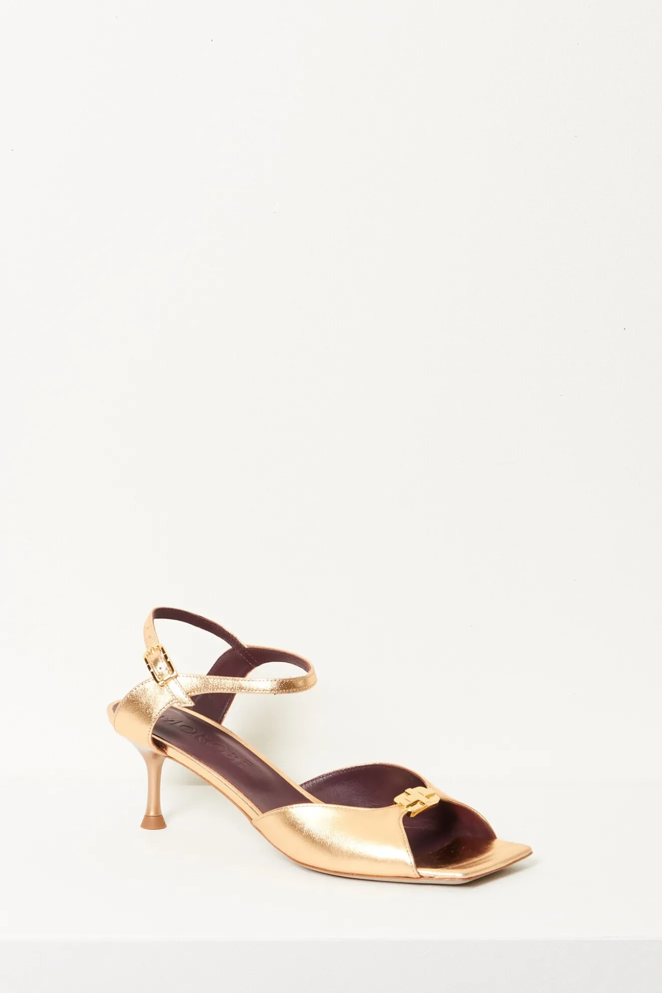 morob_grace_logo__sandals_1.webp Morobé Grace logo 94 sandals