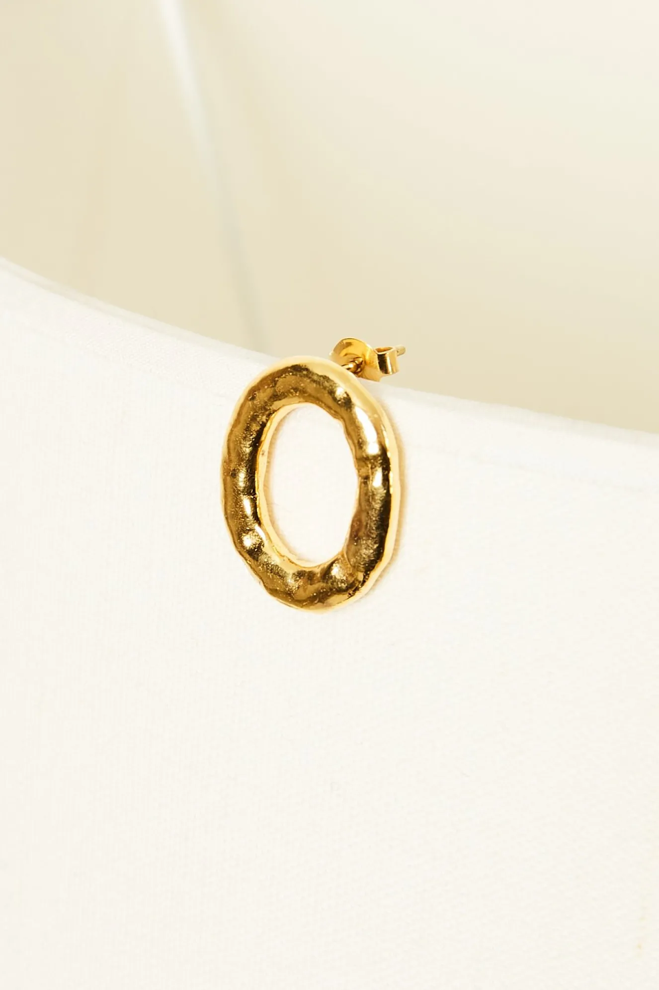 the_boyscouts_earring_ver_0.webp The Boyscouts Earring Verge Round Gold single