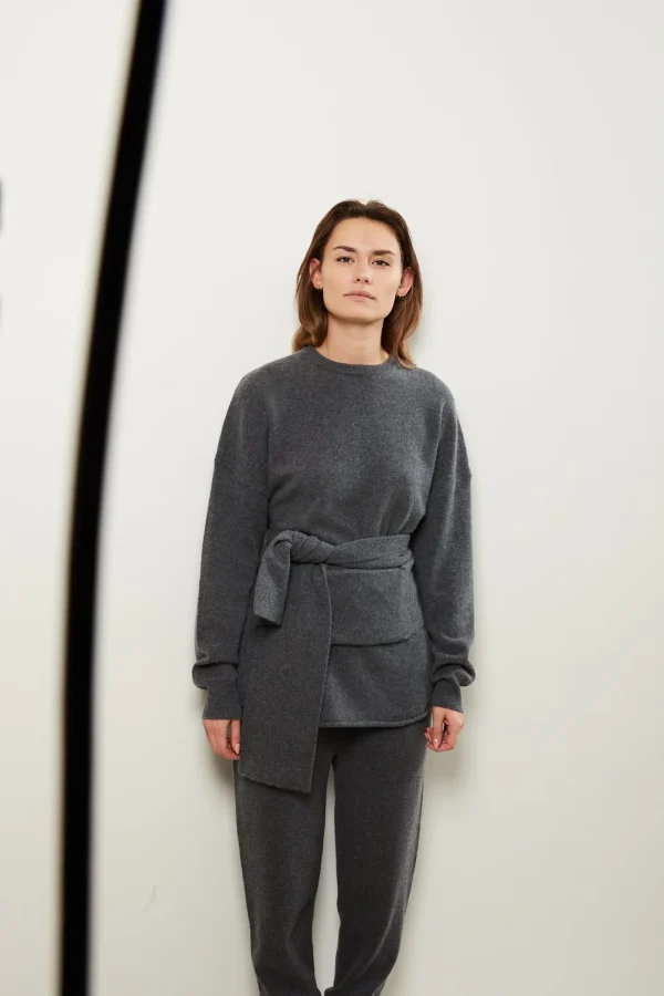 Traveller cashmere belt