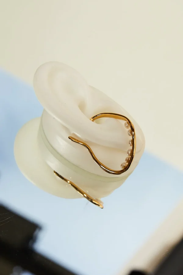 Vero Perla ear cuff single gold plated
