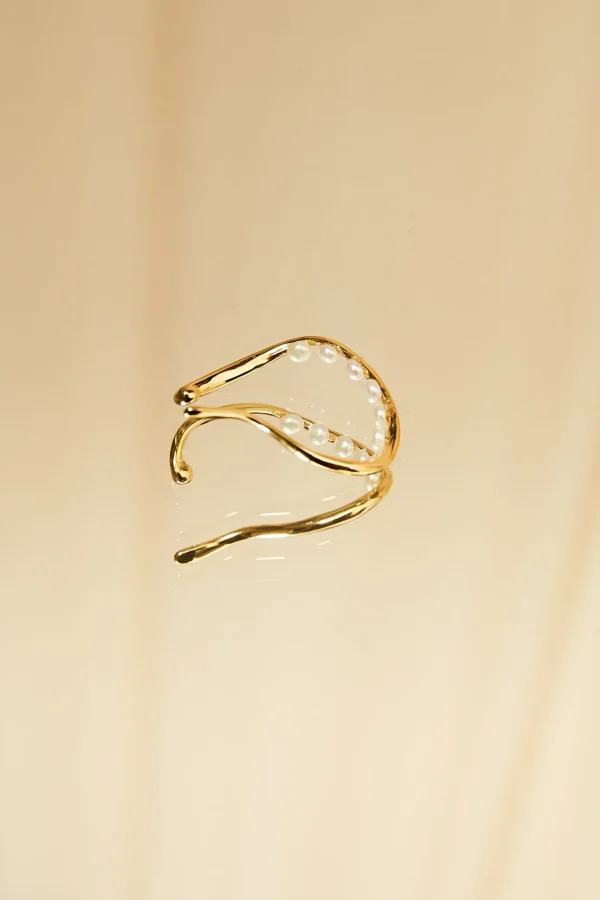 Vero Perla ear cuff single gold plated