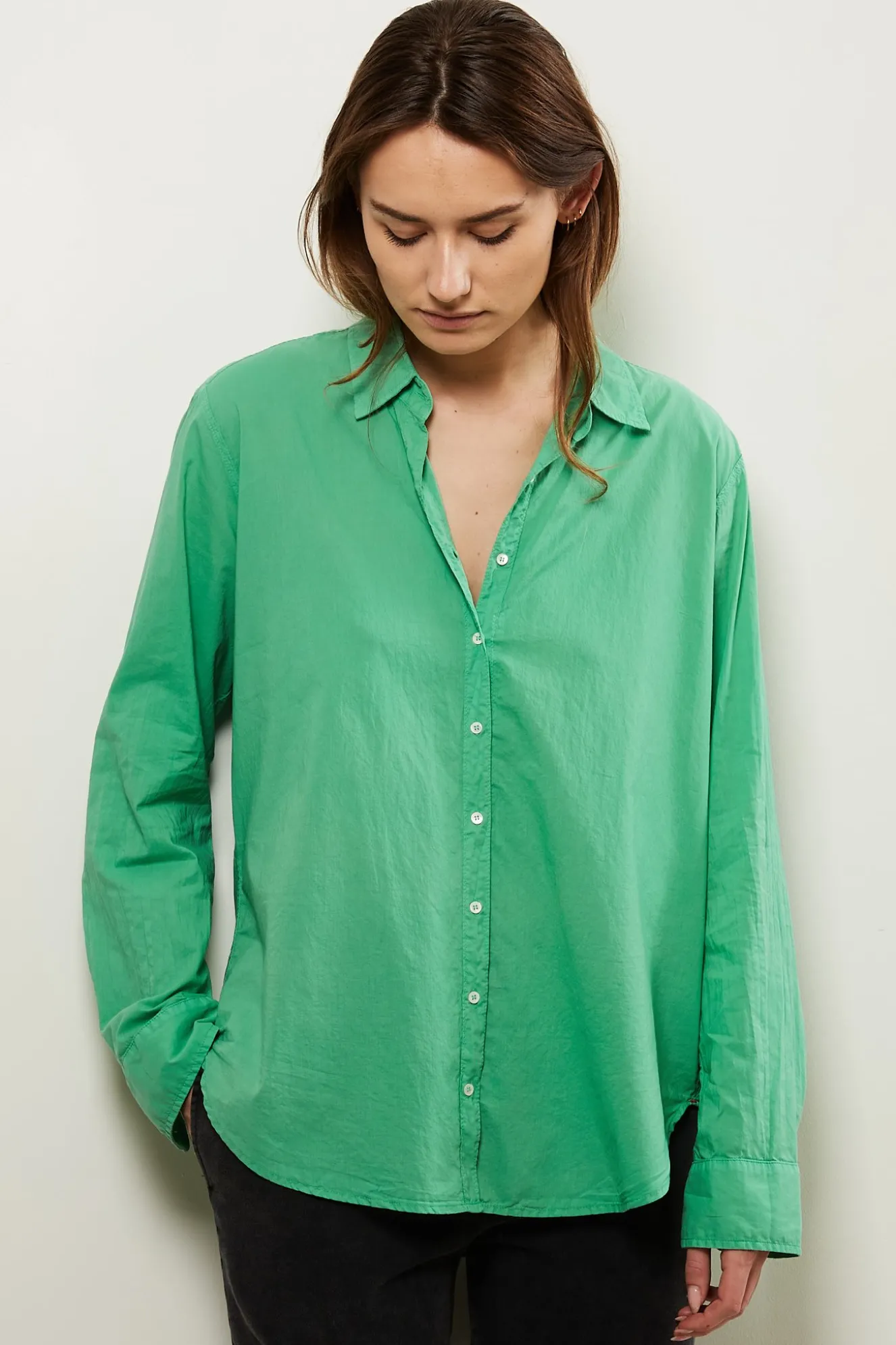 xirena_beau_cotton_poplin_1-1.webp Xirena Beau cotton poplin shirt