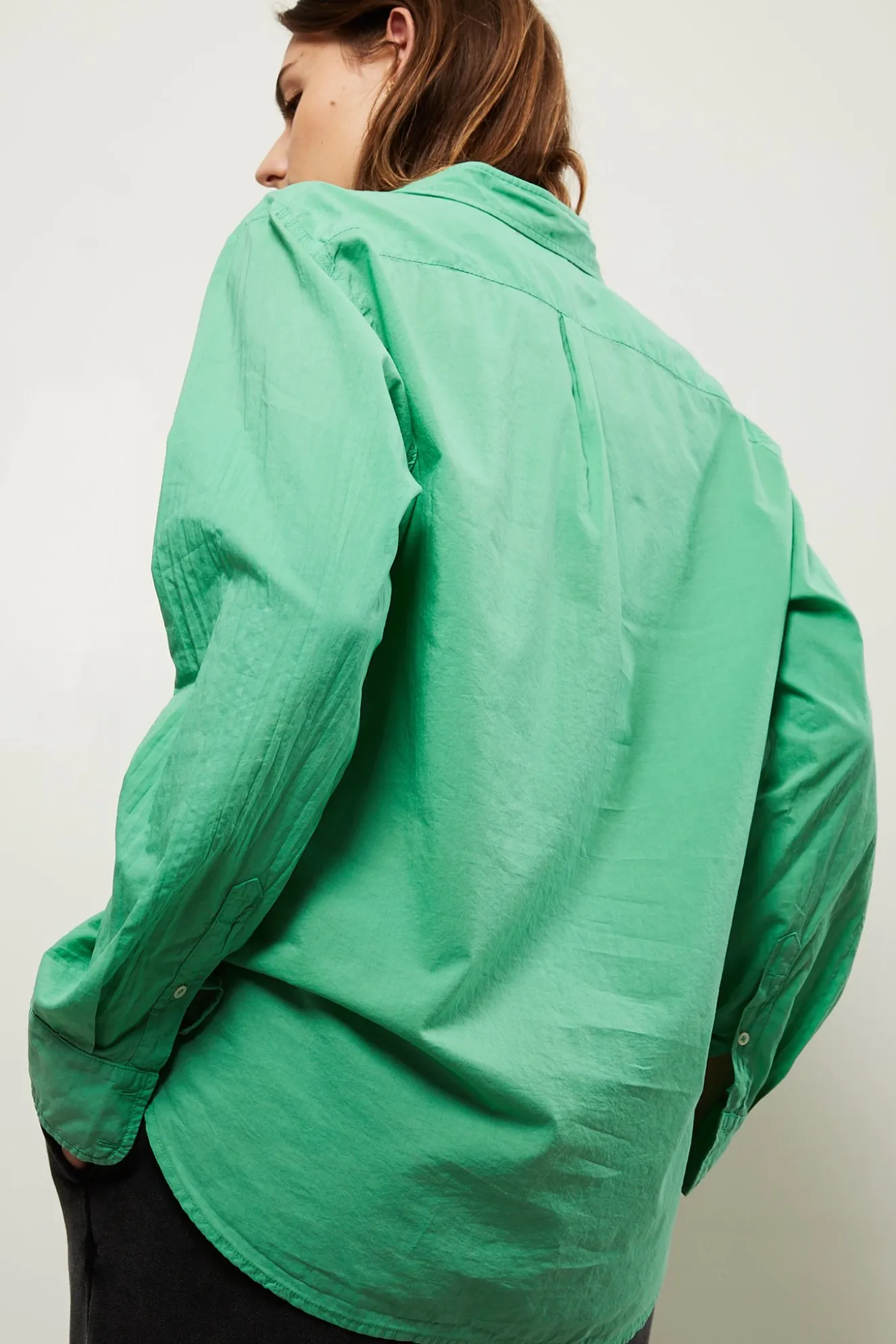 xirena_beau_cotton_poplin_4-1.webp Xirena Beau cotton poplin shirt